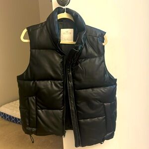 Hollister Vegan Leather Puffer Vest, Black, Women’s,Size small